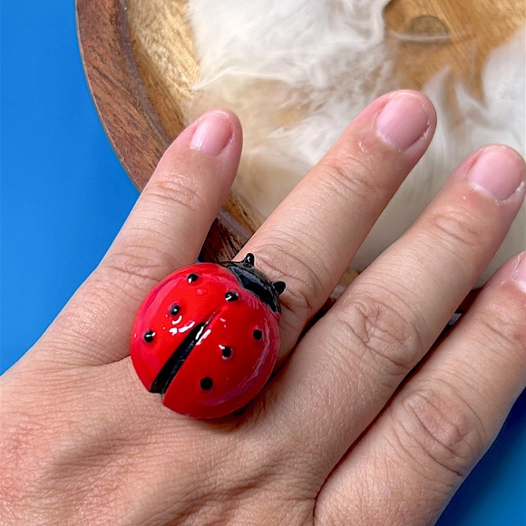 🖤Handmade Ladybug 🐞 ring - Picture 1 of 11